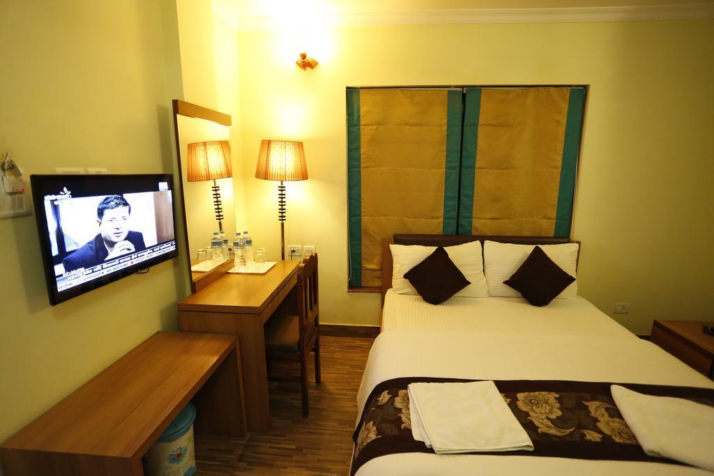 Mahadev Hotel Katmandu Zewnętrze zdjęcie